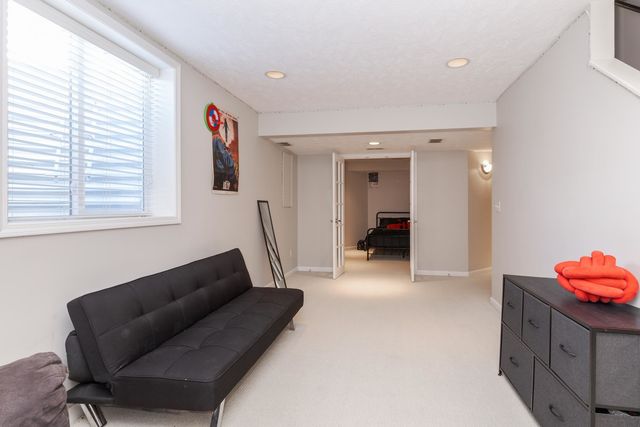 3304 Barrington Road, Bloomington, IL 61704