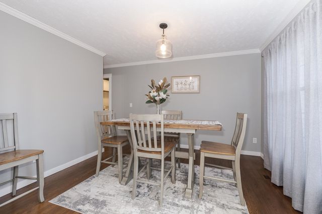 3304 Barrington Road, Bloomington, IL 61704