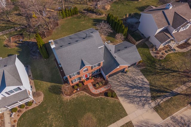 3304 Barrington Road, Bloomington, IL 61704