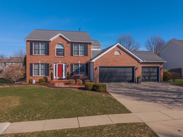 3304 Barrington Road, Bloomington, IL 61704