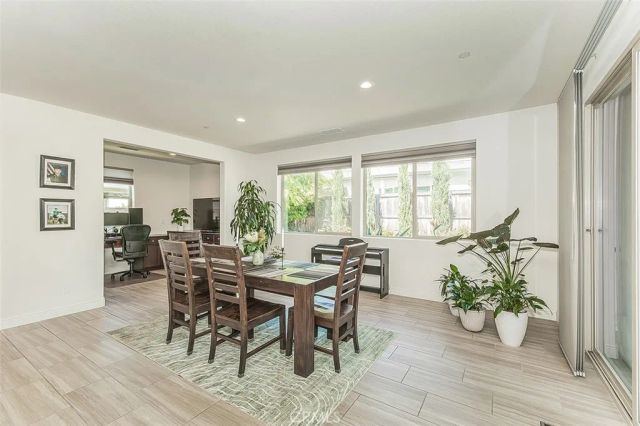 877 Treasure Hills, Madera, CA 93636