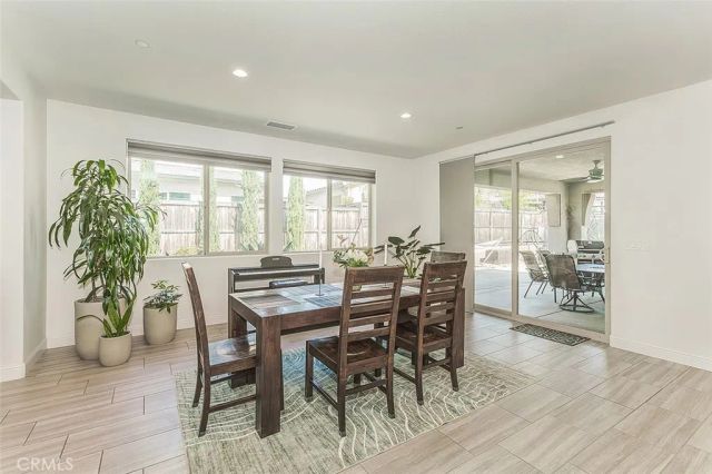 877 Treasure Hills, Madera, CA 93636