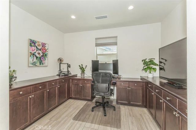 877 Treasure Hills, Madera, CA 93636