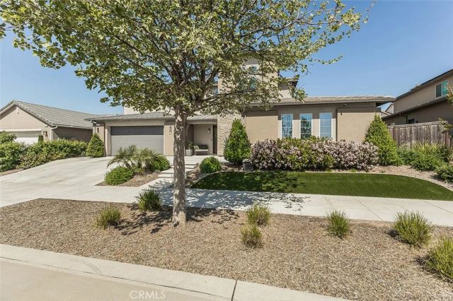 877 Treasure Hills, Madera, CA 93636