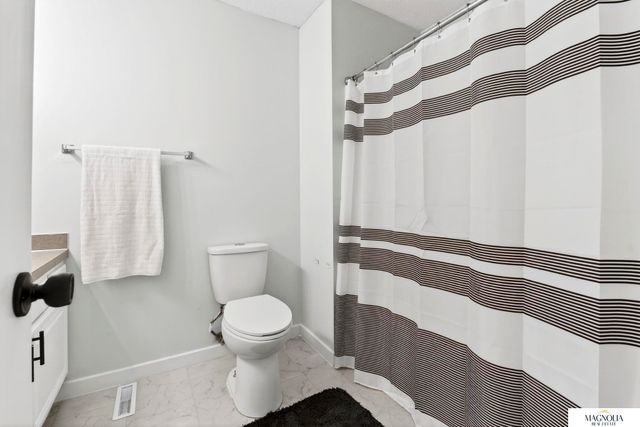 3434 Timber Ridge Circle, Lincoln, NE 68522