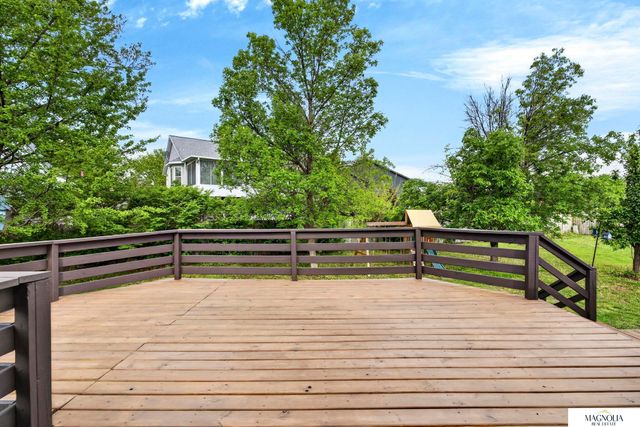 3434 Timber Ridge Circle, Lincoln, NE 68522