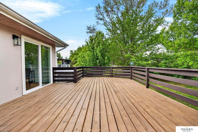 3434 Timber Ridge Circle, Lincoln, NE 68522