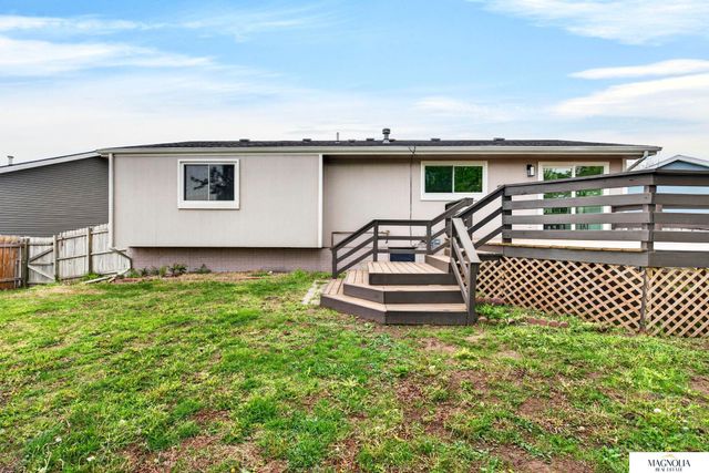 3434 Timber Ridge Circle, Lincoln, NE 68522