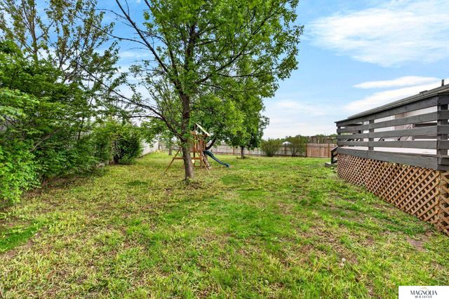 3434 Timber Ridge Circle, Lincoln, NE 68522
