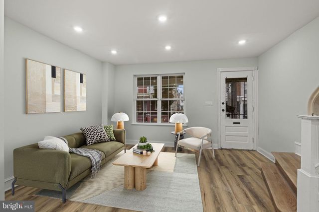 1024 S ITHAN ST, Philadelphia, PA 19143