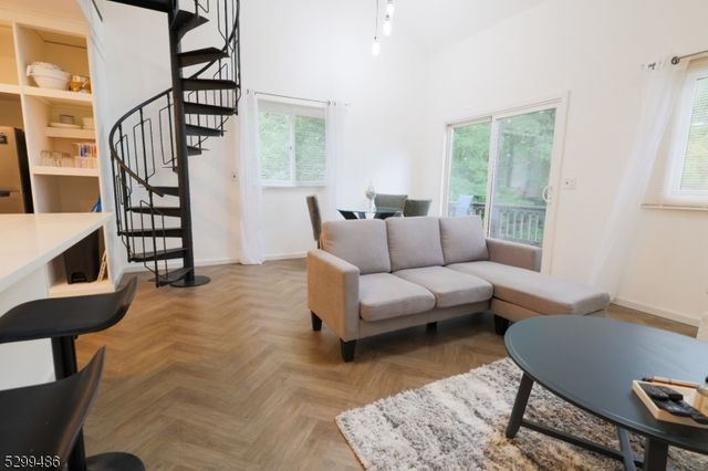 2 Davos Dr Unit 6 6, Vernon Twp., NJ 07462