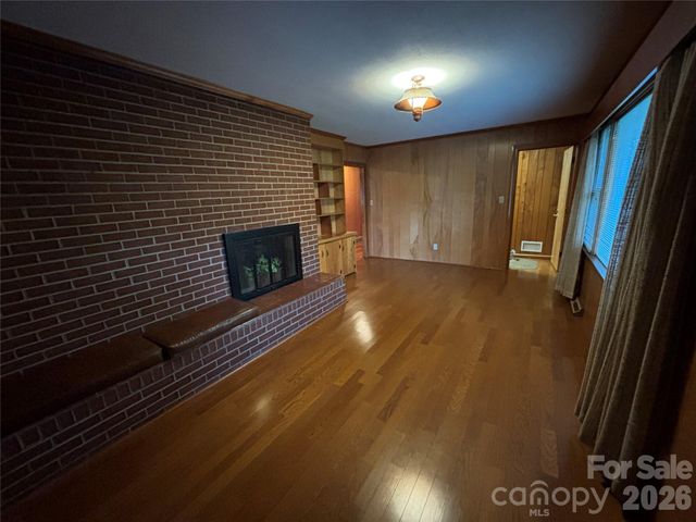 390 Airport Road, Taylorsville, NC 28681