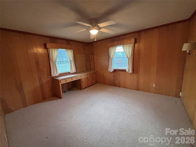 390 Airport Road, Taylorsville, NC 28681