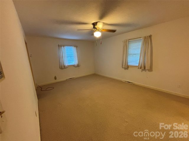 390 Airport Road, Taylorsville, NC 28681