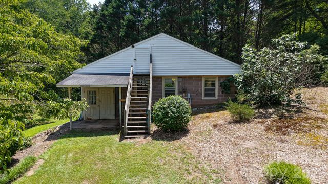 390 Airport Road, Taylorsville, NC 28681