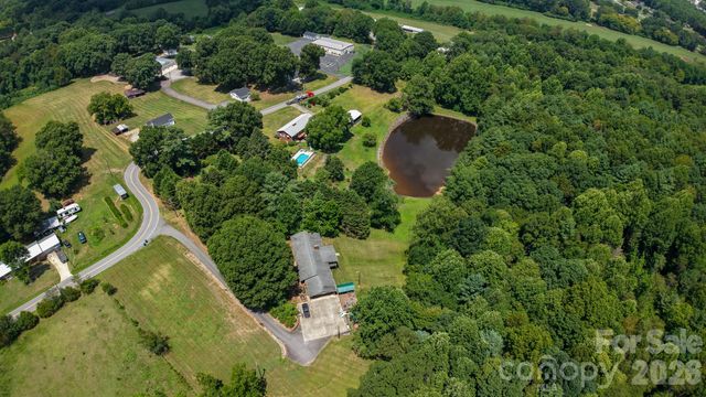 390 Airport Road, Taylorsville, NC 28681