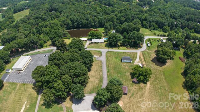 390 Airport Road, Taylorsville, NC 28681