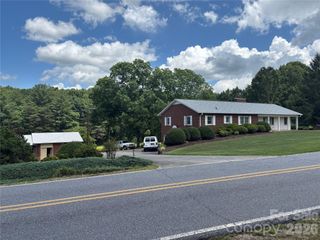 390 Airport Road, Taylorsville, NC 28681