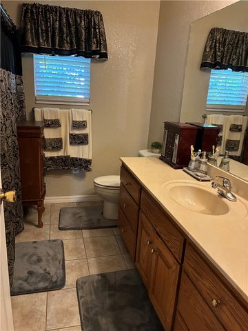 19442 W Highway 12, Gentry, AR 72734