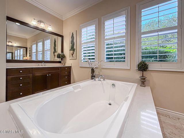 13257 Turnstone Circle, Moorpark, CA 93021