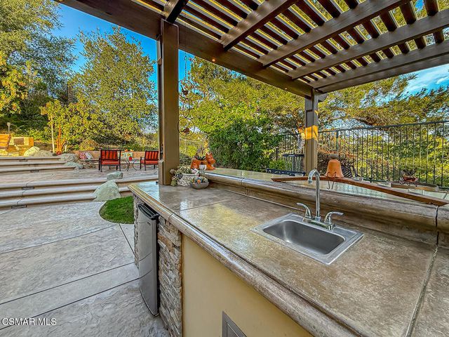 13257 Turnstone Circle, Moorpark, CA 93021