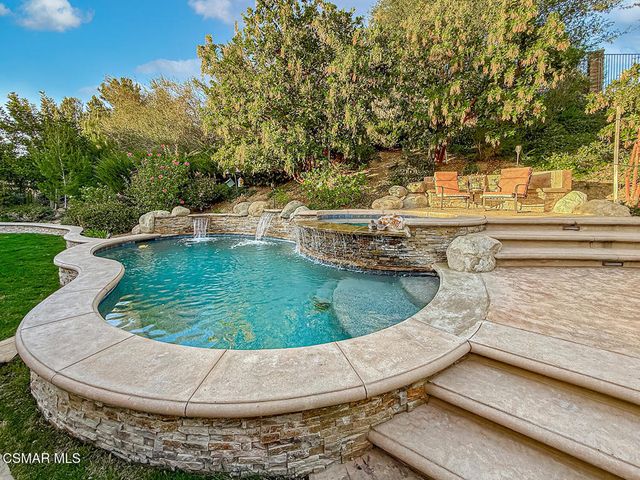 13257 Turnstone Circle, Moorpark, CA 93021