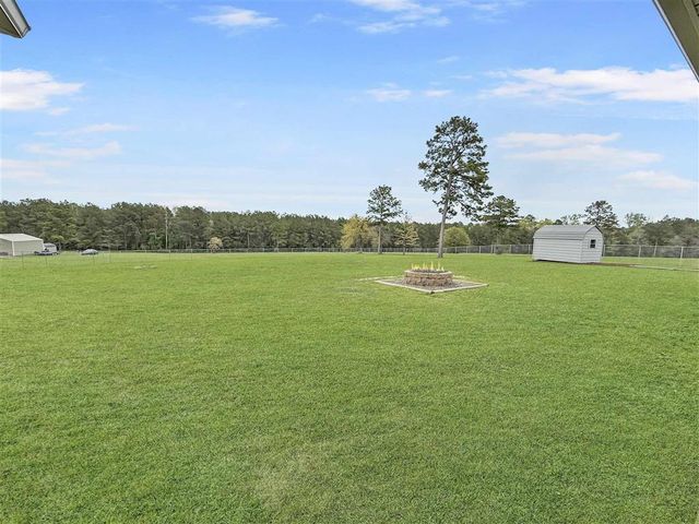 330 Wesley Crowell Road, Leesville, LA 71446