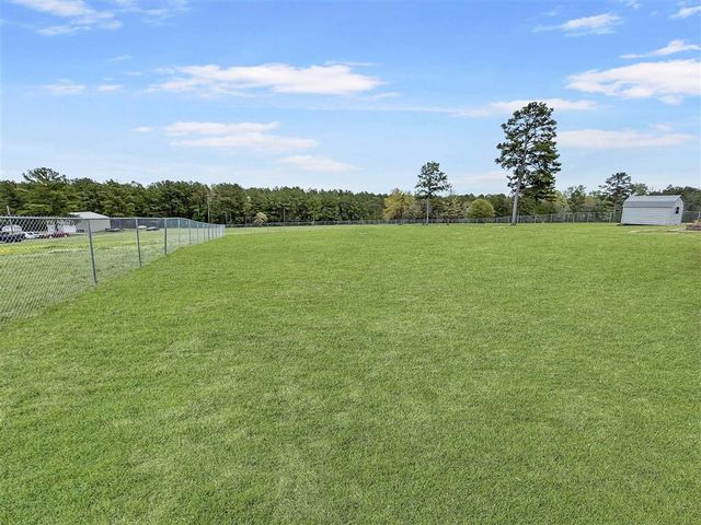 330 Wesley Crowell Road, Leesville, LA 71446