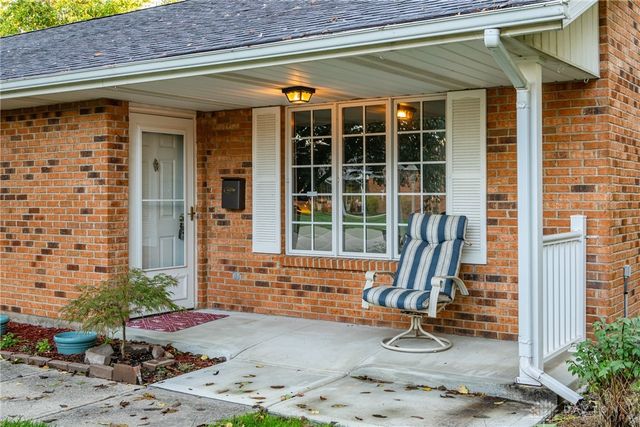 6686 Oakwood Lane, Dayton, OH 45424