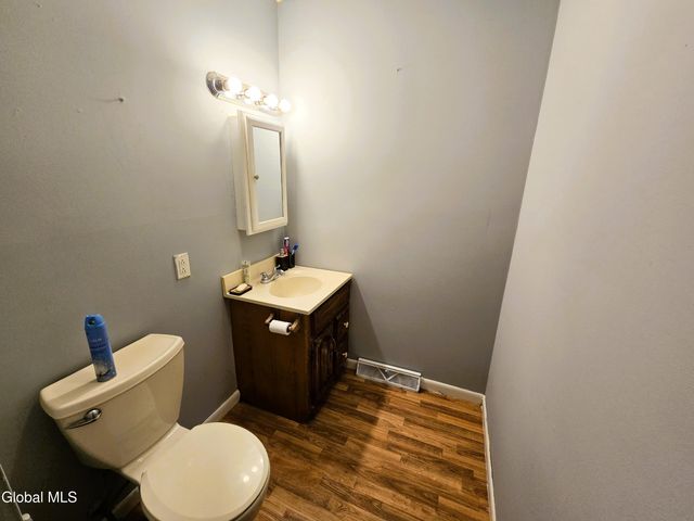 260 Donald Avenue, Schenectady, NY 12304