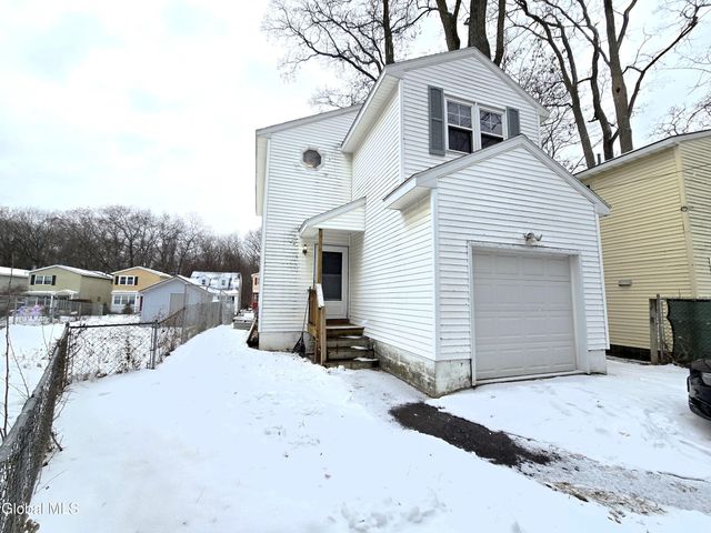 260 Donald Avenue, Schenectady, NY 12304