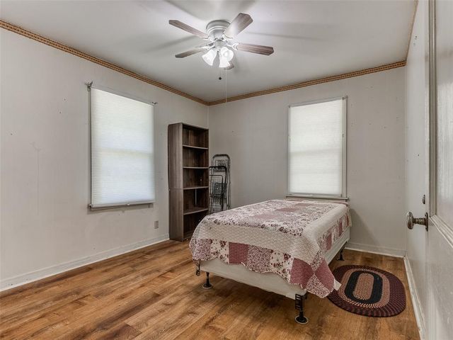 6021 NW 57th Street, Warr Acres, OK 73122
