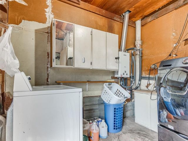 6021 NW 57th Street, Warr Acres, OK 73122