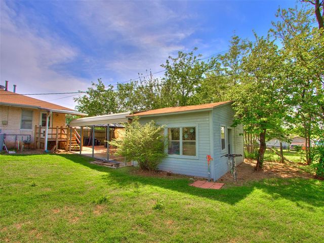 6021 NW 57th Street, Warr Acres, OK 73122