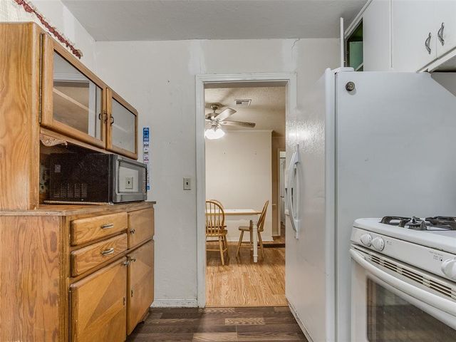 6021 NW 57th Street, Warr Acres, OK 73122
