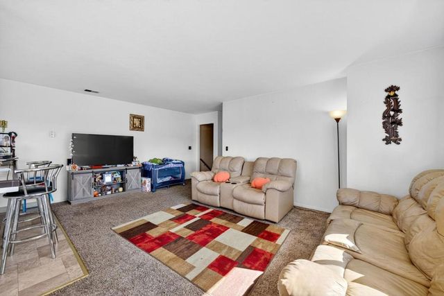 18848 Eisenhower Street, Salinas, CA 93906