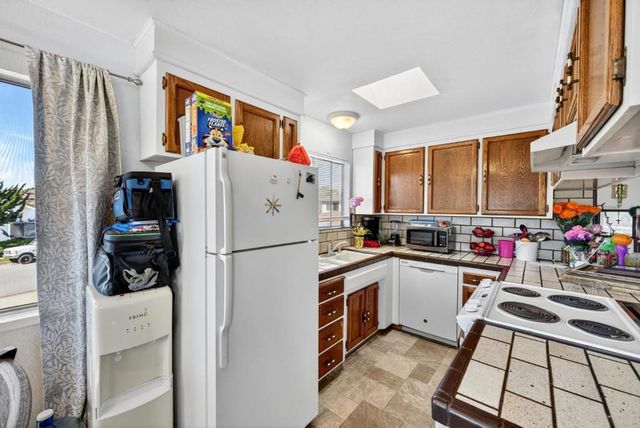 18848 Eisenhower Street, Salinas, CA 93906