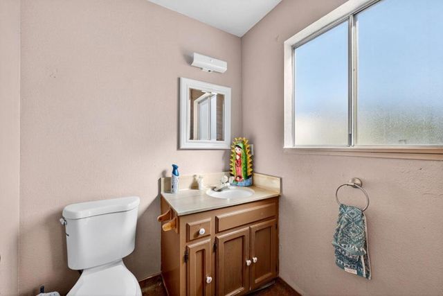 18848 Eisenhower Street, Salinas, CA 93906