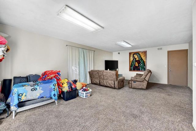 18848 Eisenhower Street, Salinas, CA 93906