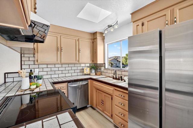 18848 Eisenhower Street, Salinas, CA 93906