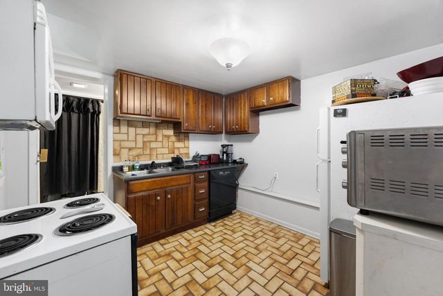 1616 EASTERN AVE, Baltimore, MD 21231