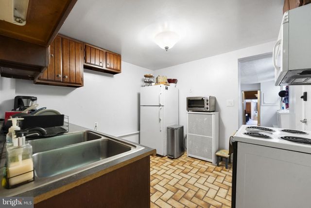 1616 EASTERN AVE, Baltimore, MD 21231