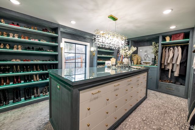 4605 S LEDGEMONT DR, Salt Lake City, UT 84124