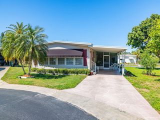 32 PALM FOREST DRIVE, Largo, FL 33770