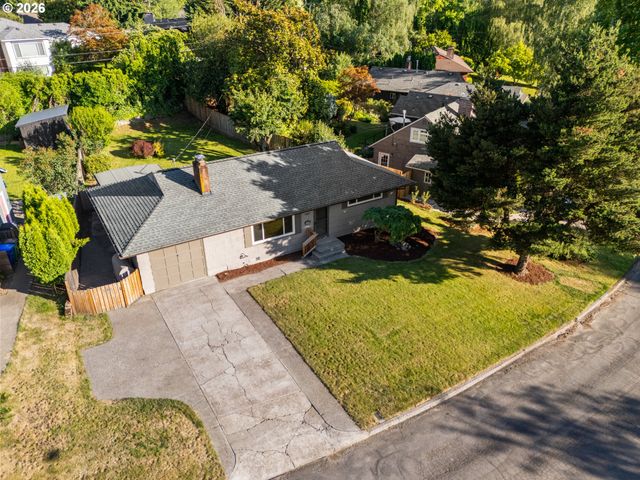 6472 Sw 46TH Pl, Portland, OR 97221