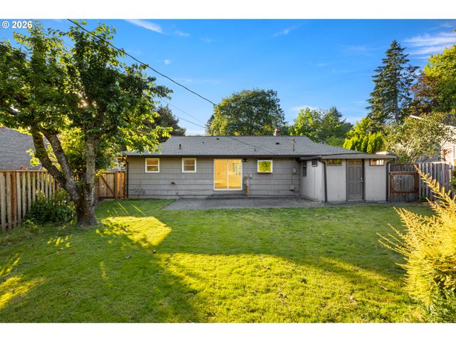6472 Sw 46TH Pl, Portland, OR 97221