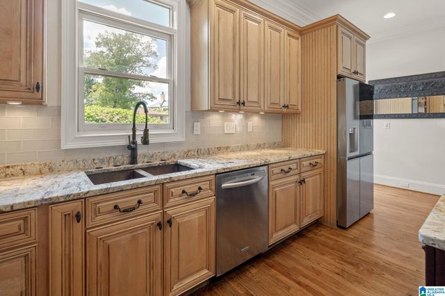 232 BEAUMONT DRIVE, Vestavia Hills, AL 35216