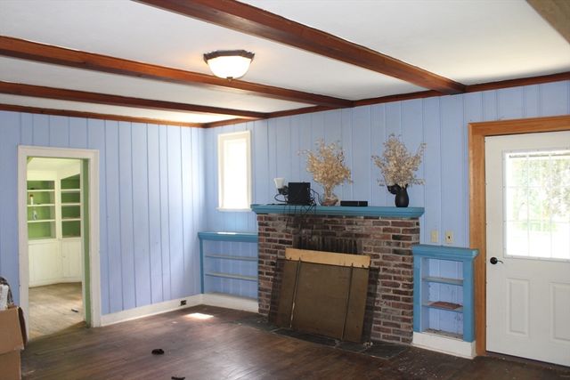 727 Brattleboro Rd, Bernardston, MA 01337