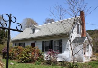 727 Brattleboro Rd, Bernardston, MA 01337