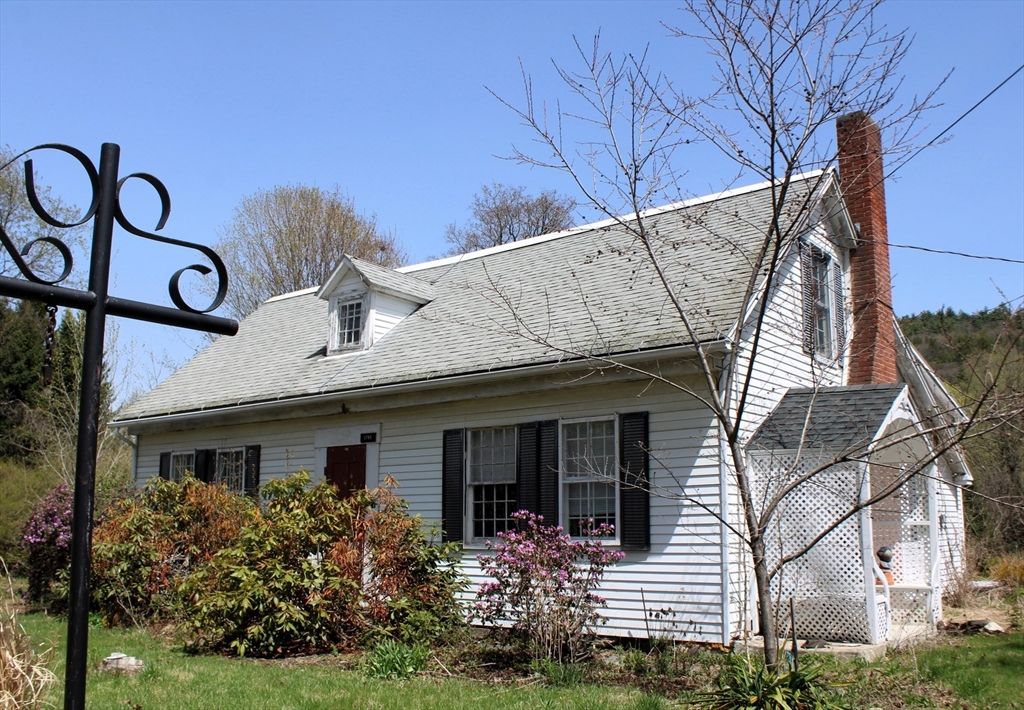 727 Brattleboro Rd, Bernardston, MA 01337